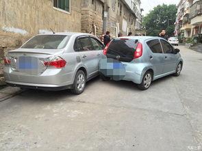 国产车破车漆视频,揭秘破车漆背后的真相